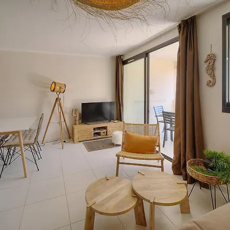 아파트 Immogroom - Renovated - Sea View - Pool - Patio - Wifi - Ac - Parking