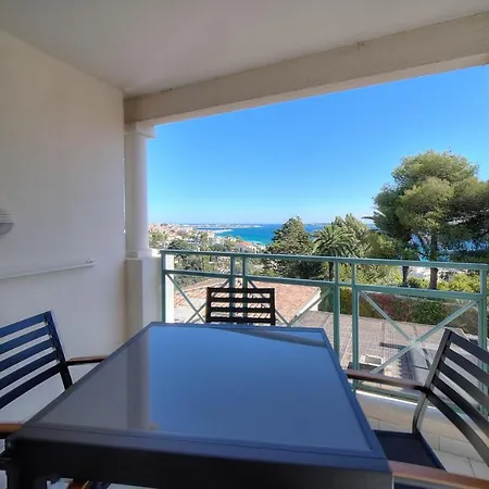 Immogroom - Renovated - Sea View - Pool - Patio - Wifi - Ac - Parking 아파트 *