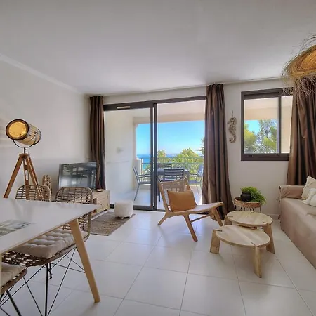 Immogroom - Renovated - Sea View - Pool - Patio - Wifi - Ac - Parking 아파트 *