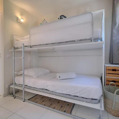 Immogroom - Renovated - Sea View - Pool - Patio - Wifi - Ac - Parking 아파트 *